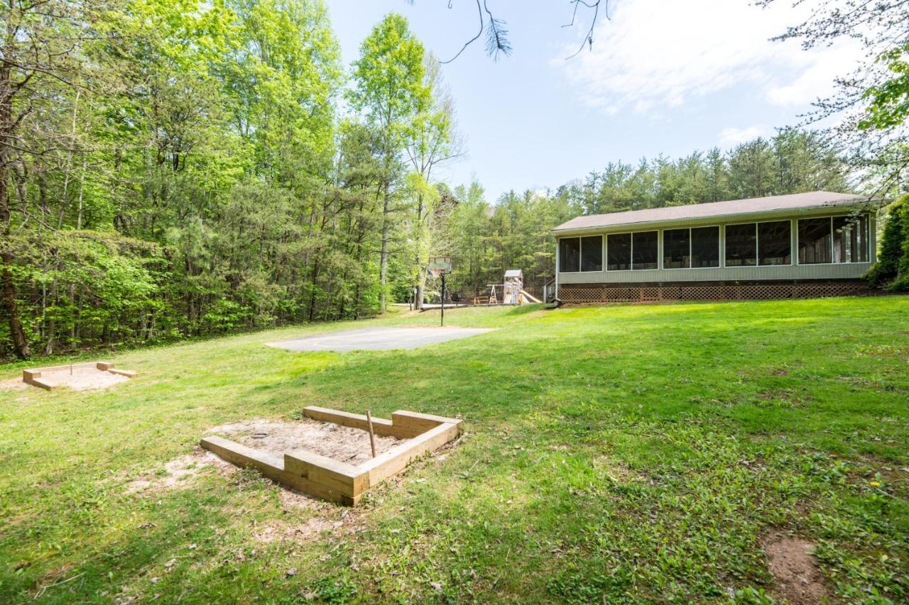 Above Par Too Apartment Gatlinburg Exterior photo